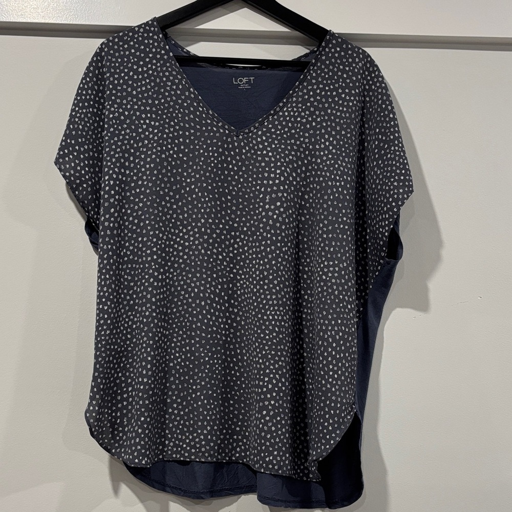 LOFT Women's Dark Blue Speckled Blouse
